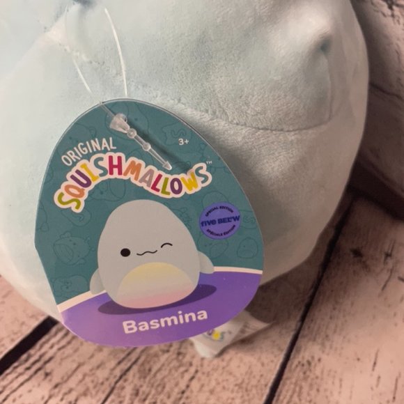 NWT Basmina the Beluga Squishmallow - Special Edition - 7.5 Inches - Picture 3 of 4